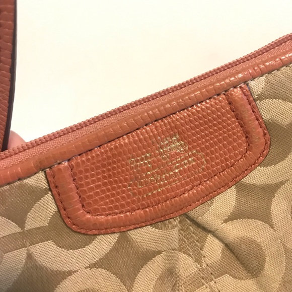Coach Mini Wristlet - Picture 4 of 6
